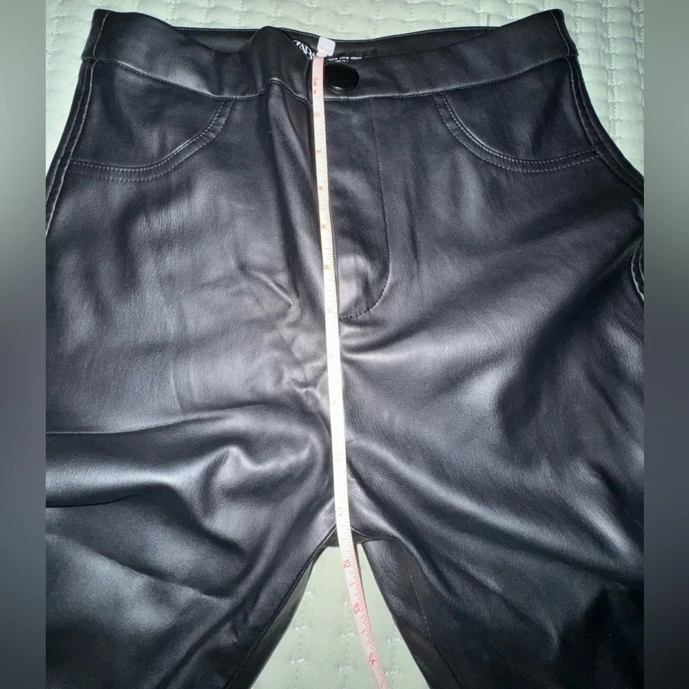 Zara black ankle faux leather pants in EUC  Size S